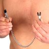 Fém mellcsipesz lánccal – elegáns stimuláló kiegészítő