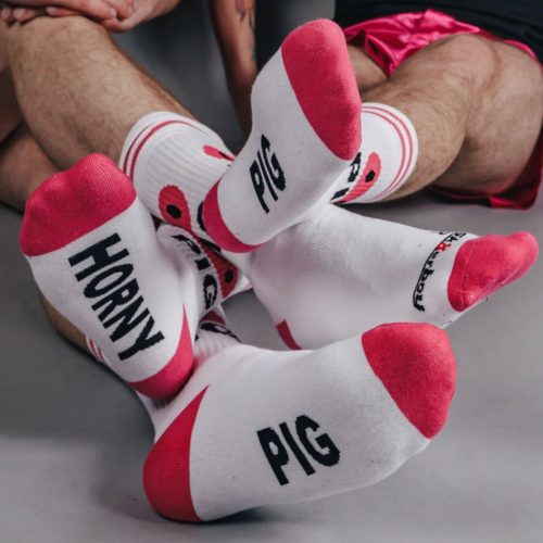 HORNY PIG Sk8erboy – stílusos fehér zoknik