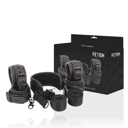 Fetish Submissive – mesteri pozíció 4 neopréne bilincsel