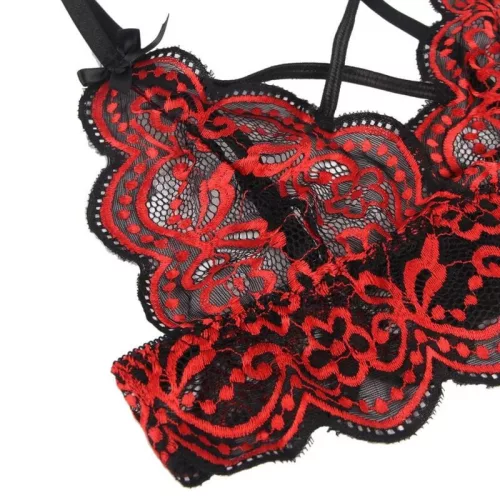 SUBBLIME – csipke felső és bugyi szett L/XL méretben
