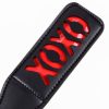 OHMAMA FETISH XOXO – stílusos bőr pirosító paddle